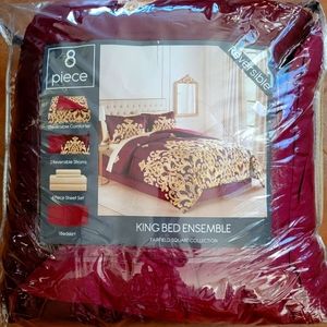 Bedding - 8 piece set
